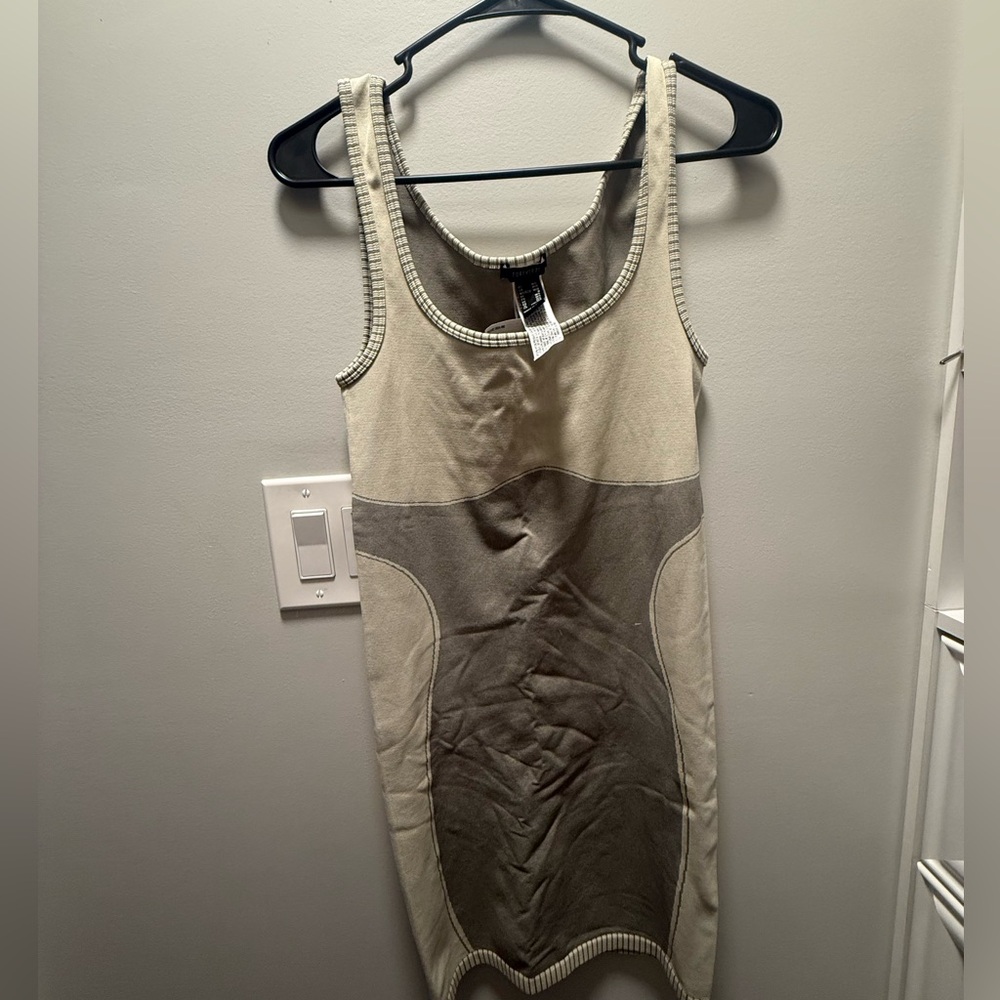 Bodycon neutral dress